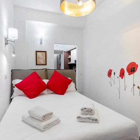 Room Fiore - Ponte Vecchio Mini Studio Флоренция Екстериор снимка