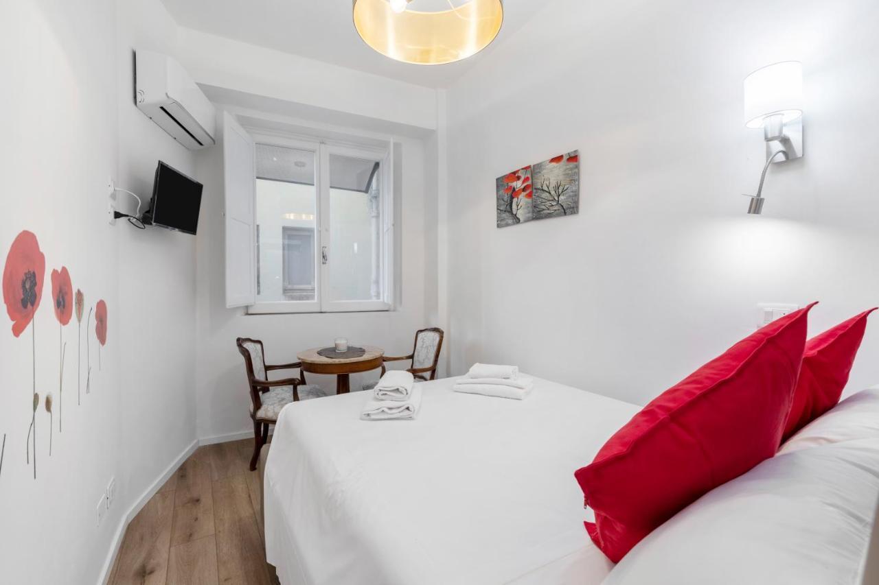Room Fiore - Ponte Vecchio Mini Studio Флоренция Екстериор снимка